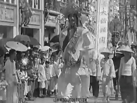 日据时代台湾人民坚守中华民族意识，图为1937年台北迎城隍